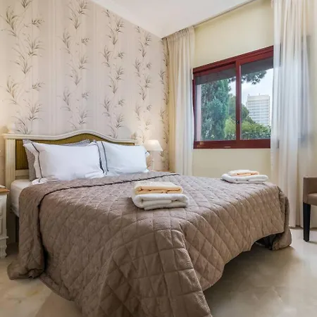 3 Bedroom--beach--pool--sauna--gym Marbella